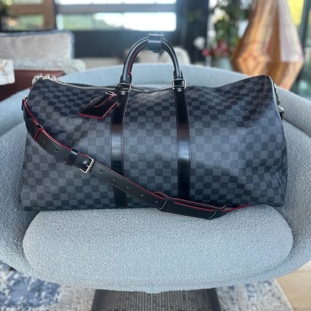 Louis Vuitton Keepall 55 Bandoulière Damier Graphite Red Trim Limited Edition